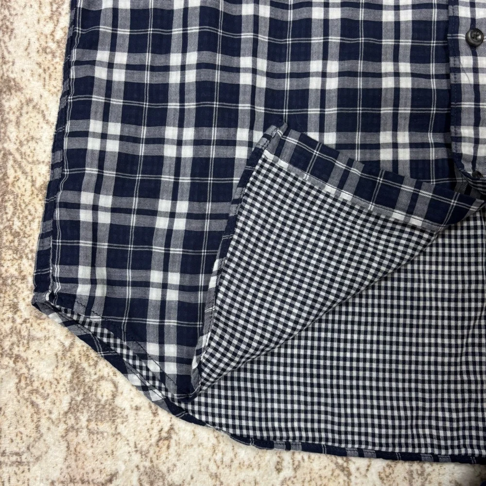 JCrew Classic Double Weave Plaid Button Down‎ Size M